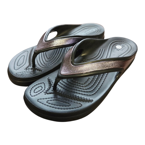 CROCS Shoes - crocs iconic comfort sloan shine thong sandals 11